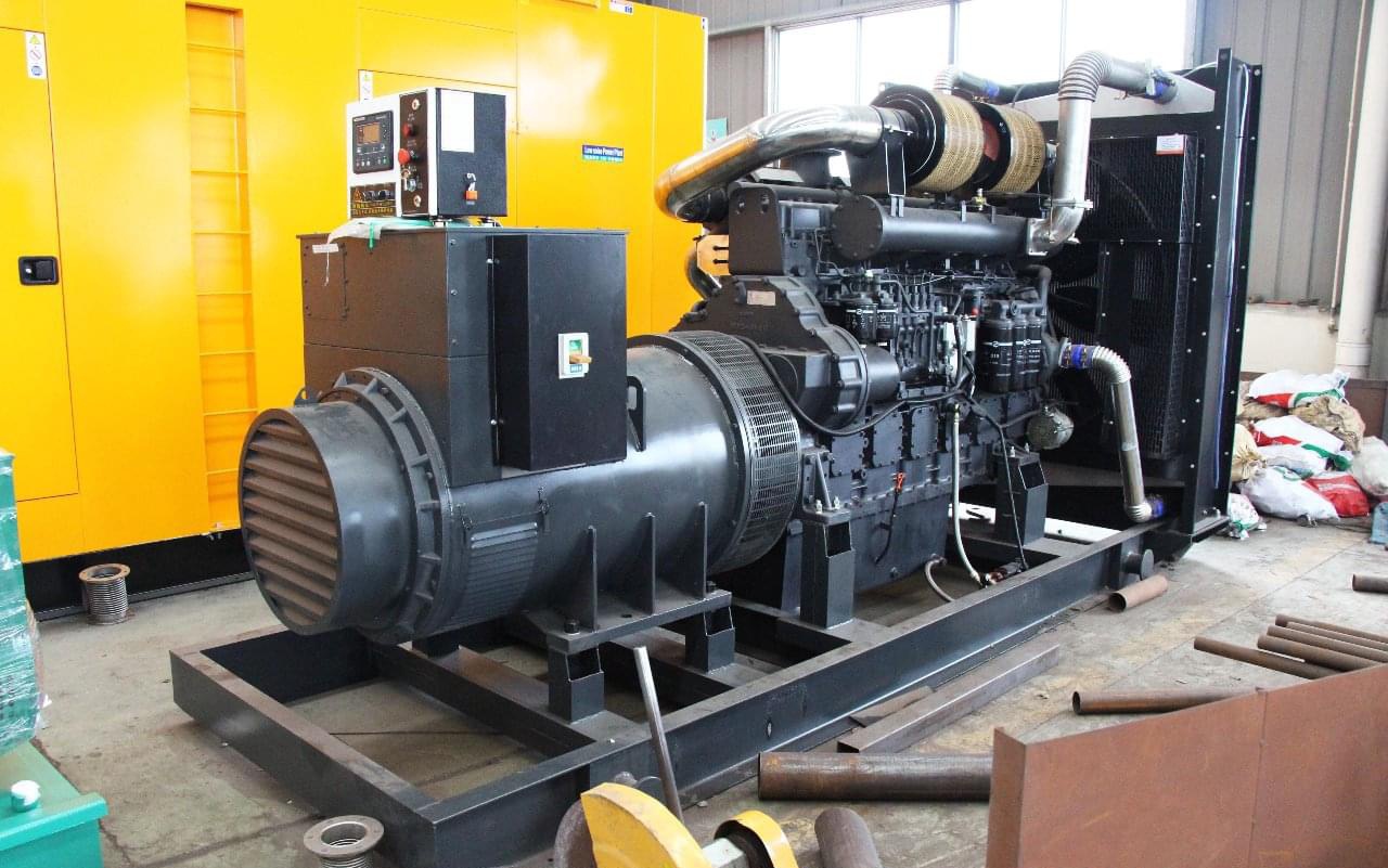 RTX 4090顯卡800W功耗？如何選擇合適的電源及發(fā)電方案